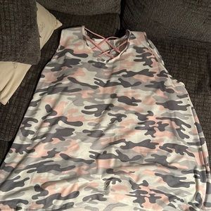 Pink camo tank